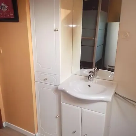 Paisible T2 , 39m², Mansarde サン・ナゼール